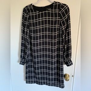 Banana republic striped black and white dress